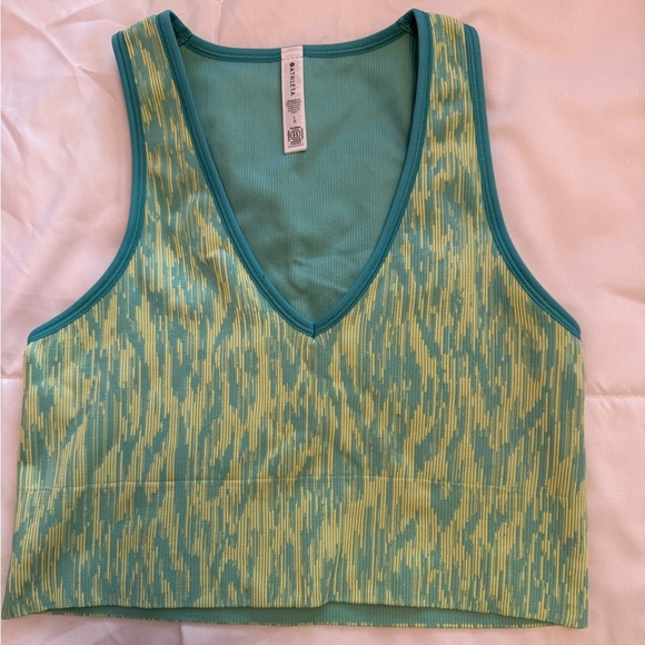 Athleta Aurora Borealis Green Ribbed Athletic Crop Top Size Large - Picture 2 of 4